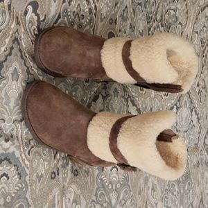 UGG sherling boots